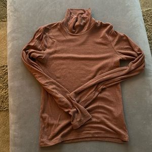 Wilfred Only Turtleneck Size S